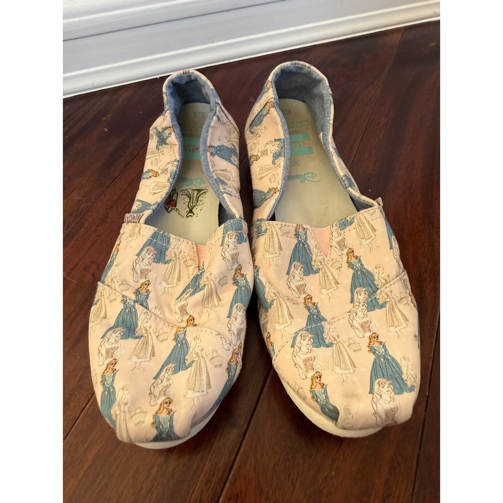 Disney x TOMS Cinderella Womens 10 Classic Alpargata Slip On Shoes Princess Rare